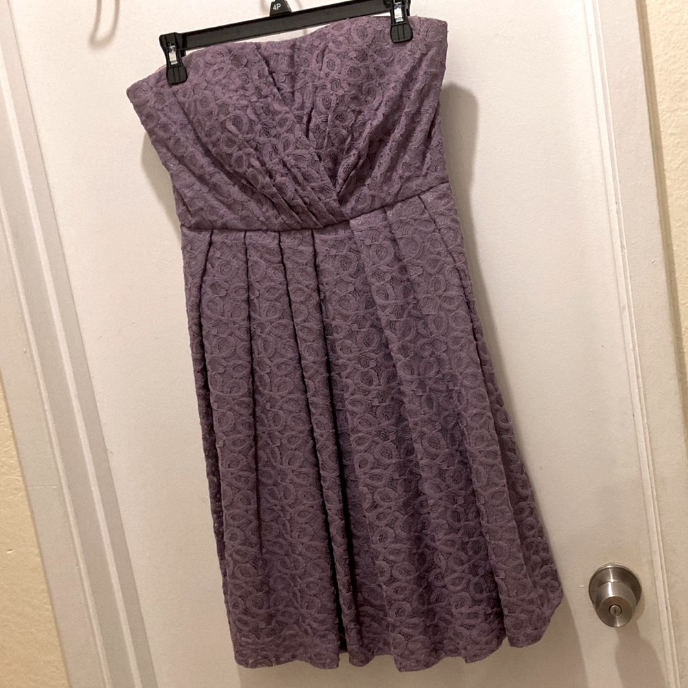 Donna Morgan Strapless Purple Lace Dress